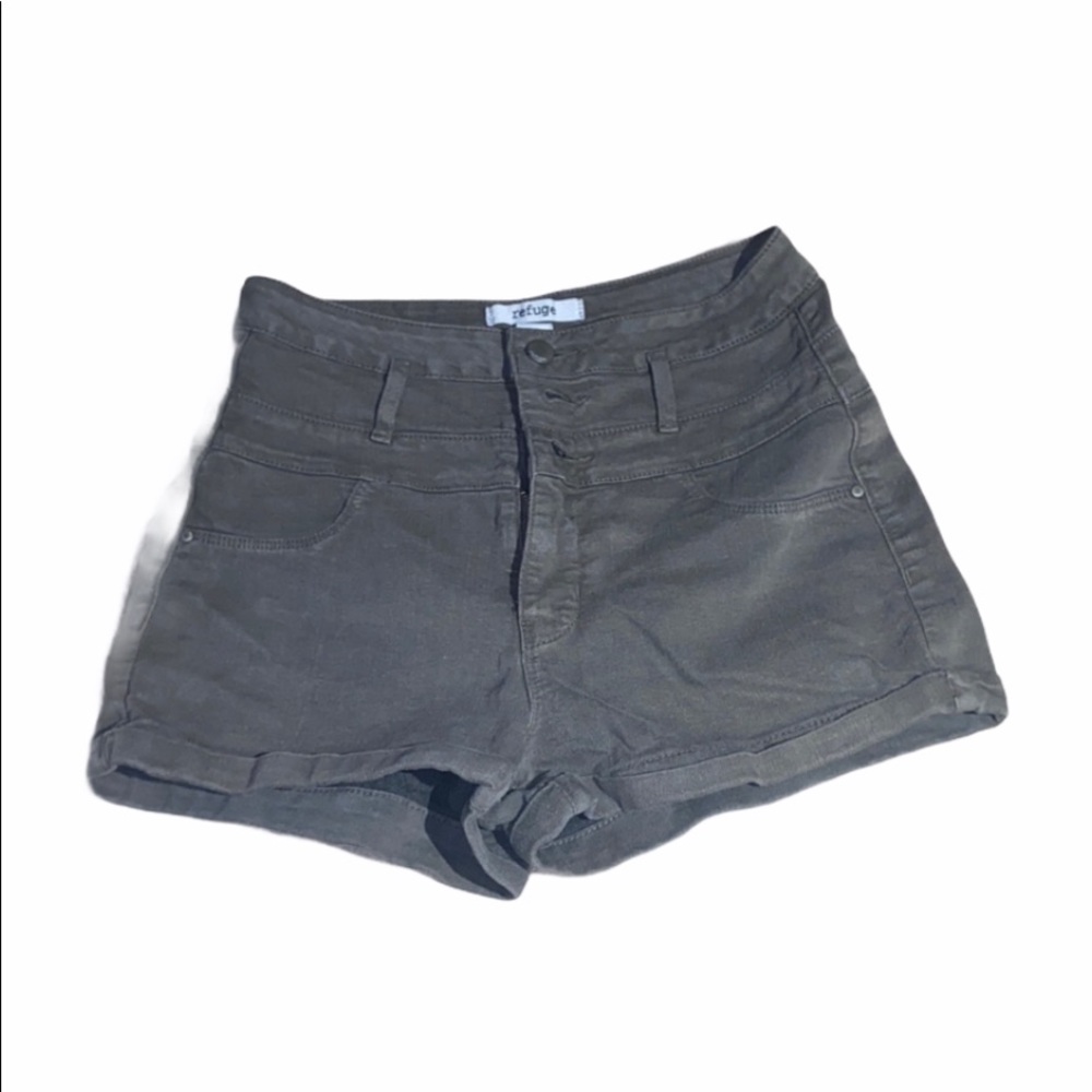 Refuge Green Shorts - Picture 1 of 3